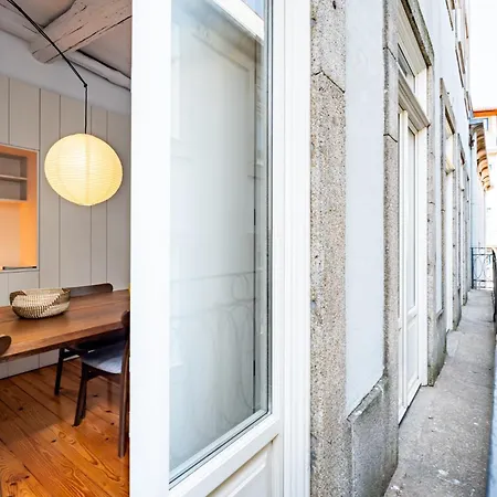 Loios Historic Center T2 Apartment Porto