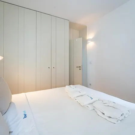 Loios Historic Center T2 Apartment *